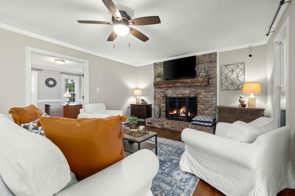 What are the best practices for baking a traditional Dundee cake?